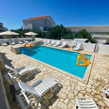 נובליה Apartments King - City Center מראה חיצוני תמונה