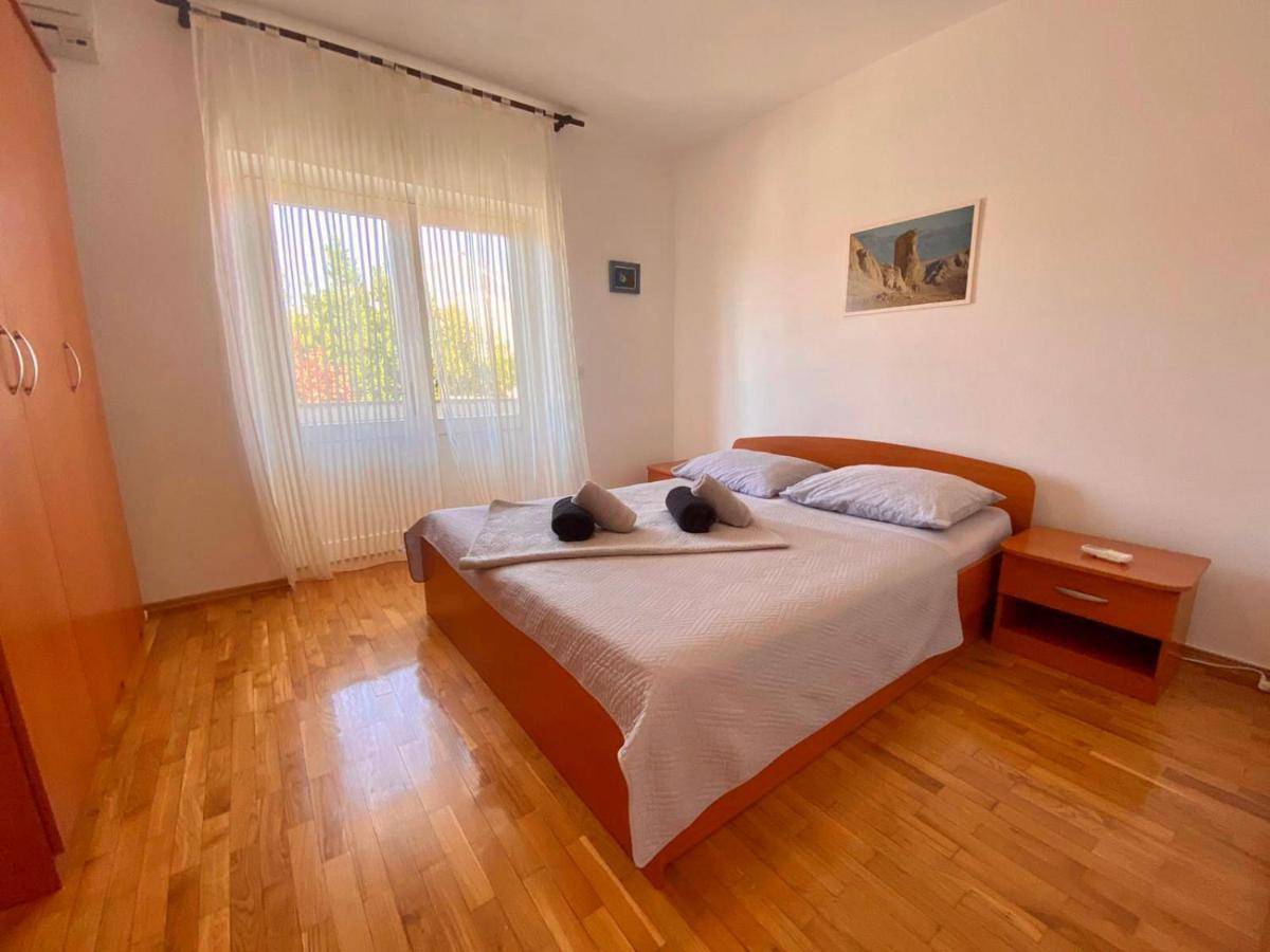נובליה Apartments King - City Center מראה חיצוני תמונה