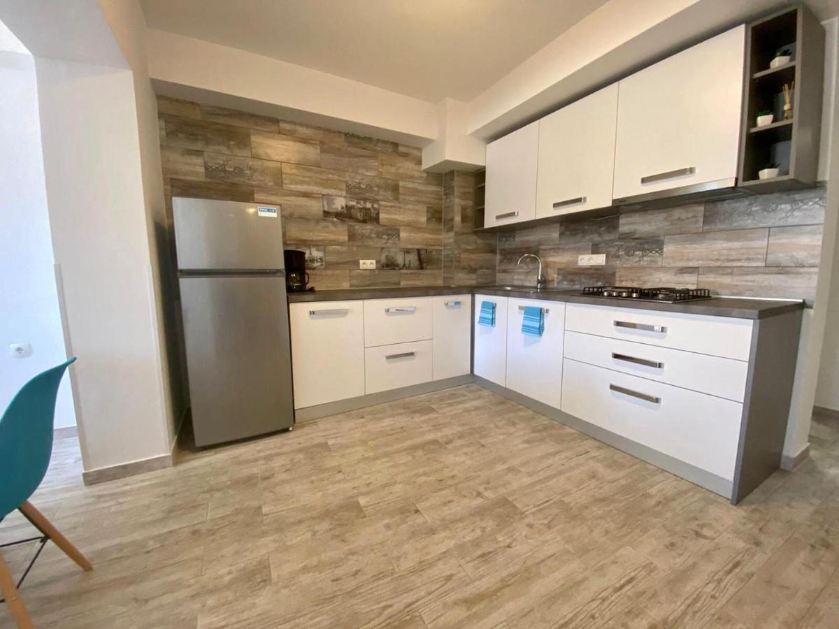 נובליה Apartments King - City Center מראה חיצוני תמונה