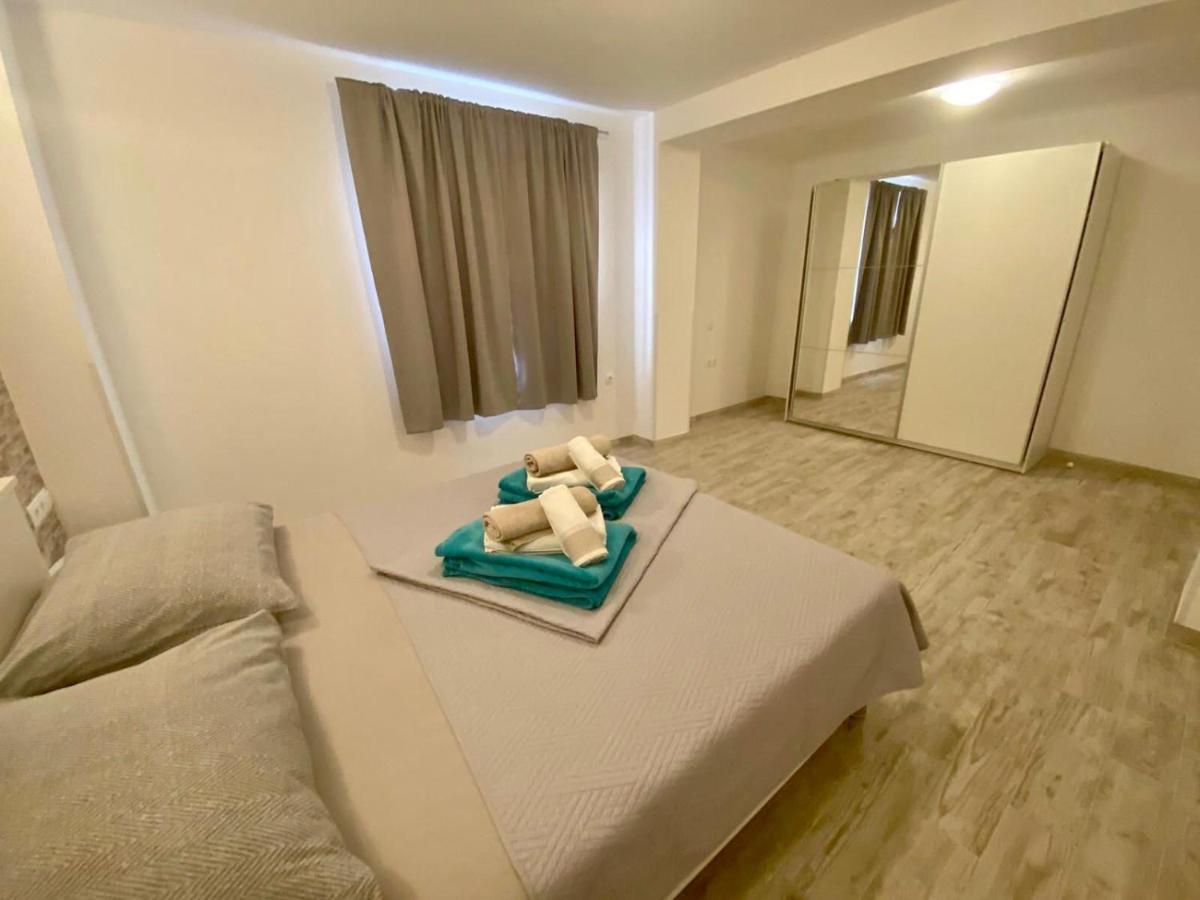 נובליה Apartments King - City Center מראה חיצוני תמונה