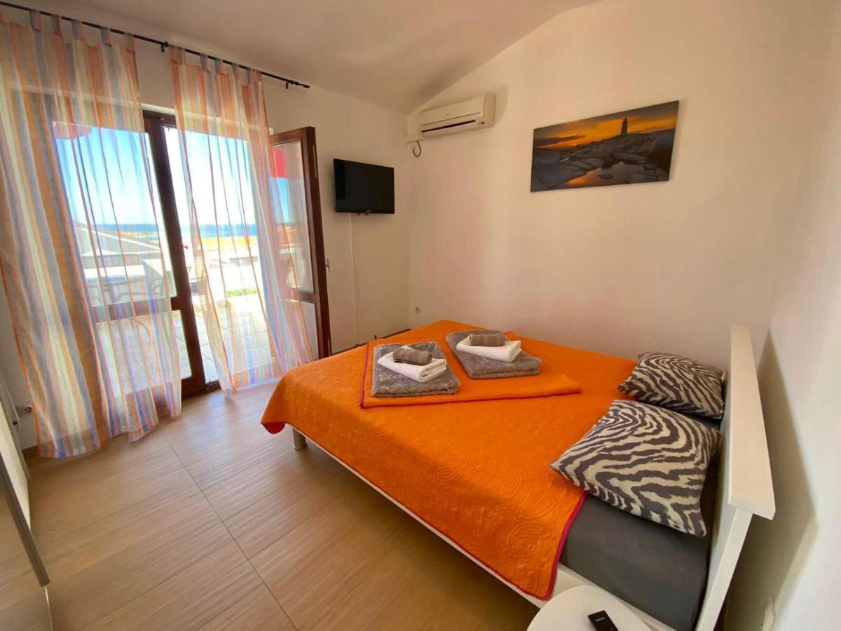 נובליה Apartments King - City Center מראה חיצוני תמונה