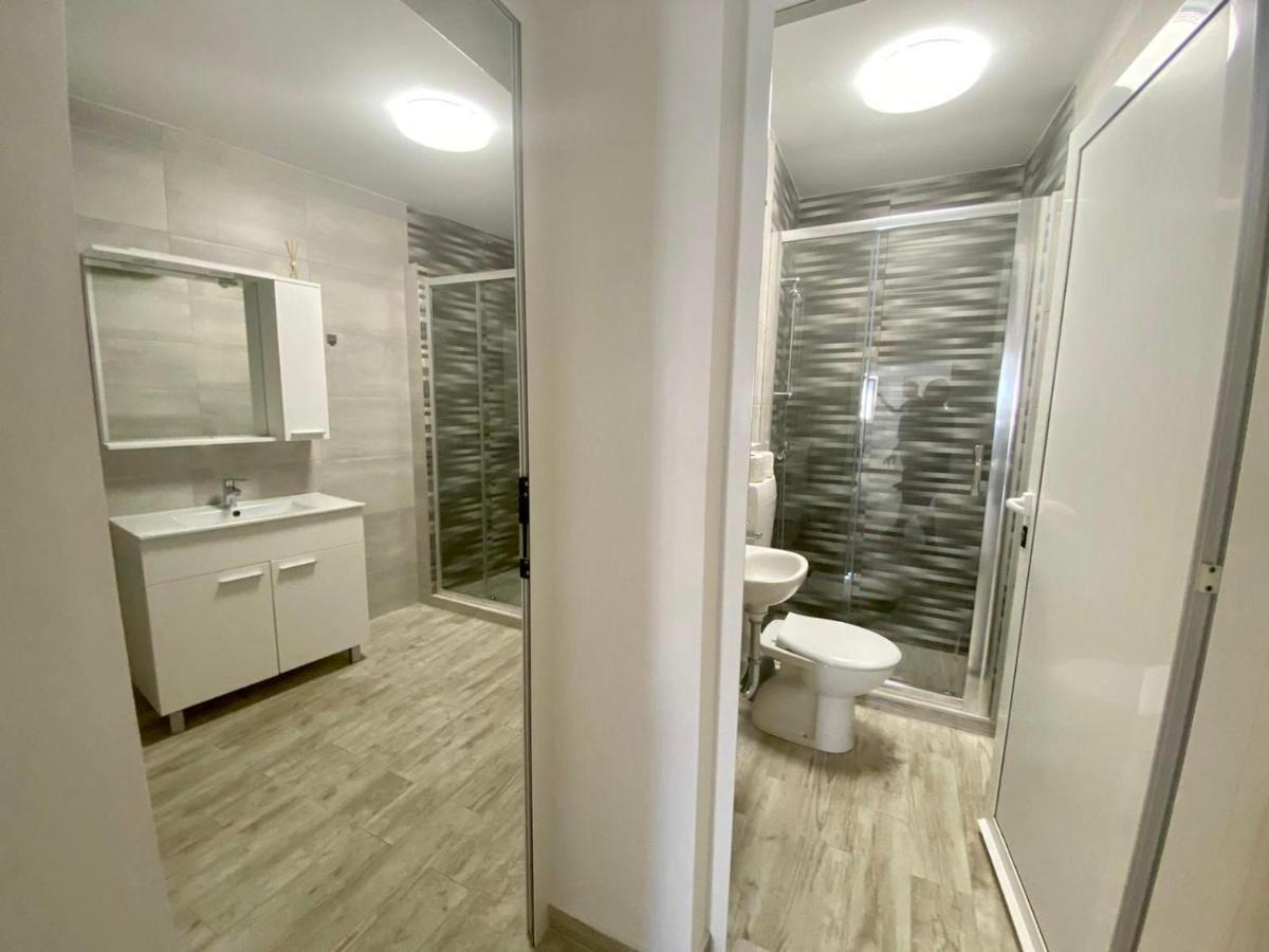נובליה Apartments King - City Center מראה חיצוני תמונה