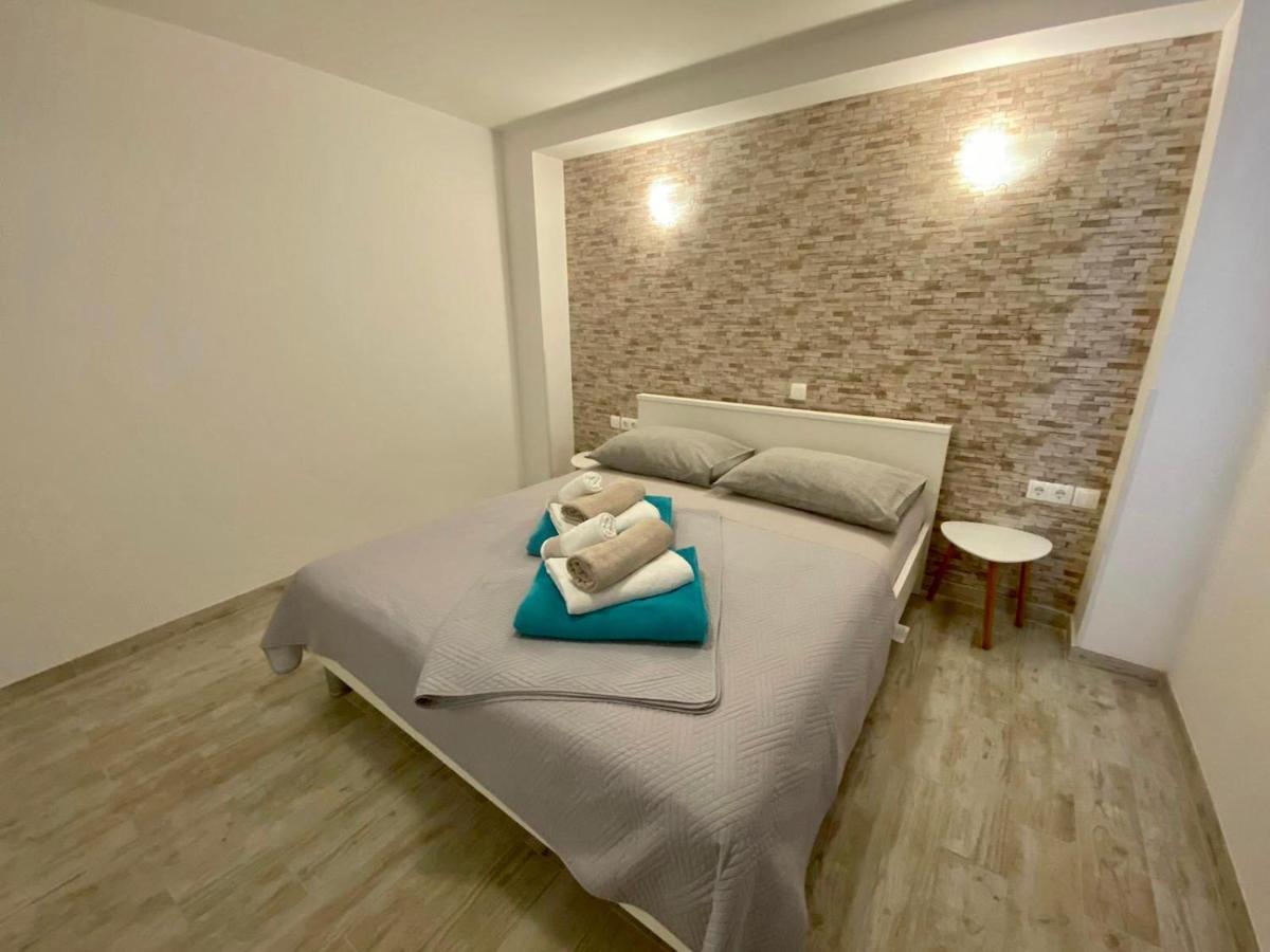 נובליה Apartments King - City Center מראה חיצוני תמונה