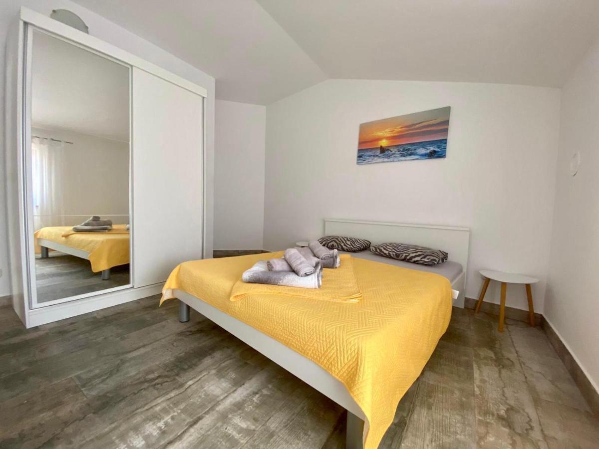 נובליה Apartments King - City Center מראה חיצוני תמונה