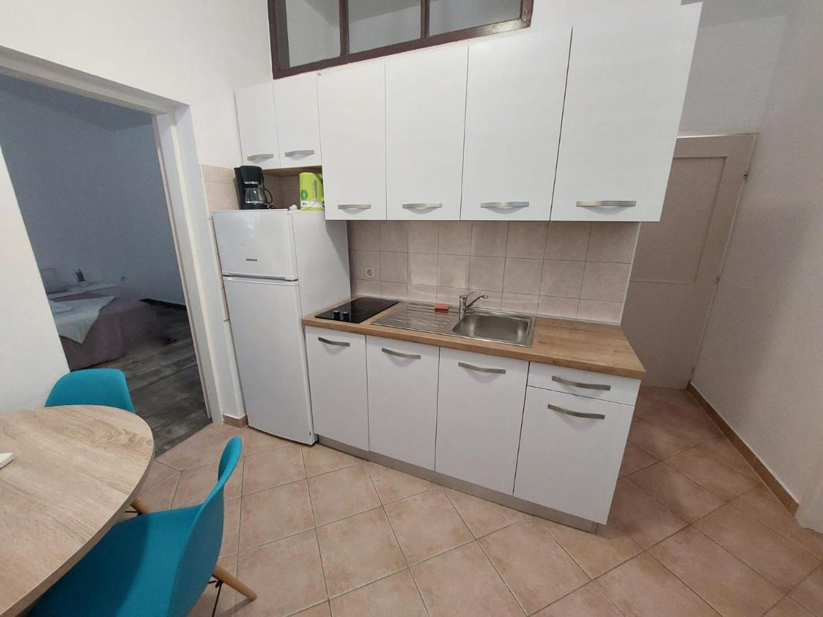 נובליה Apartments King - City Center מראה חיצוני תמונה